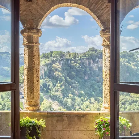 Palazzo Colesanti Exclusive Apartment